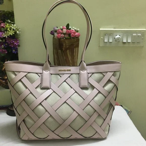 Authentic Michael Kors Light Pink Sienna Large Tote - Picture 1 of 16